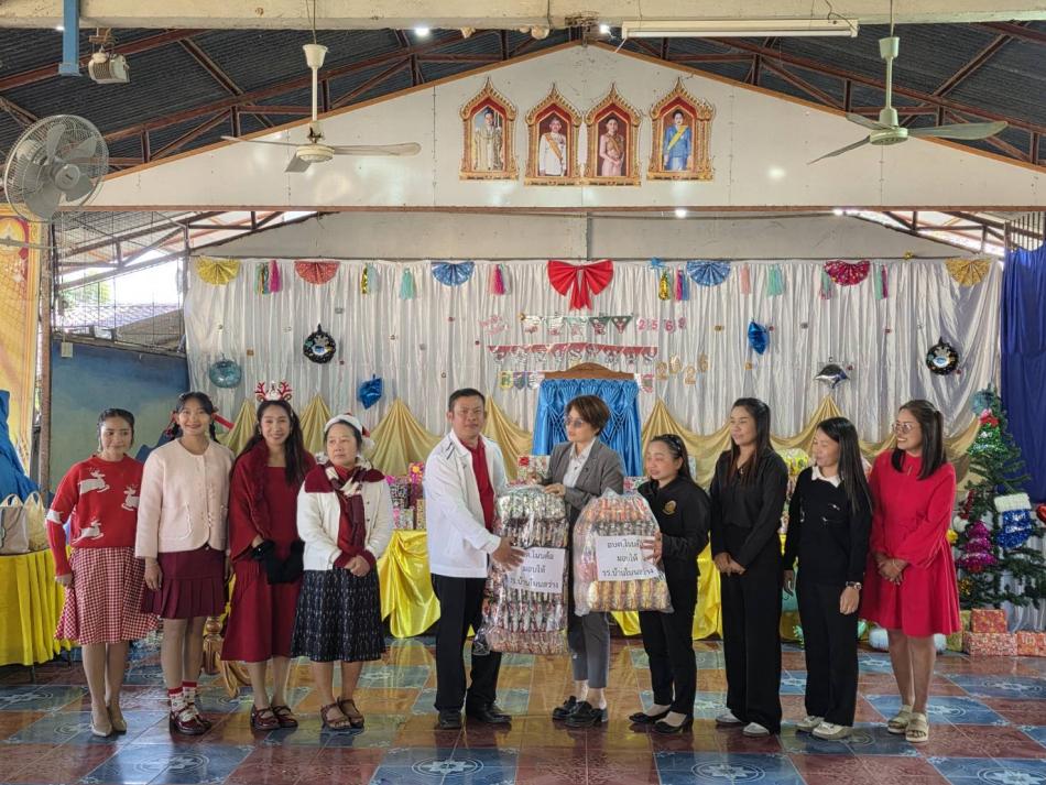 กิจกรรมวันเด็ก มอบขนมต่างๆ  ให้กับโรงเรียนในเขตพื้นที่ตำบลโนนค้อ อำเภอบุณฑริก จังหวัดอุบลราชธานี 
