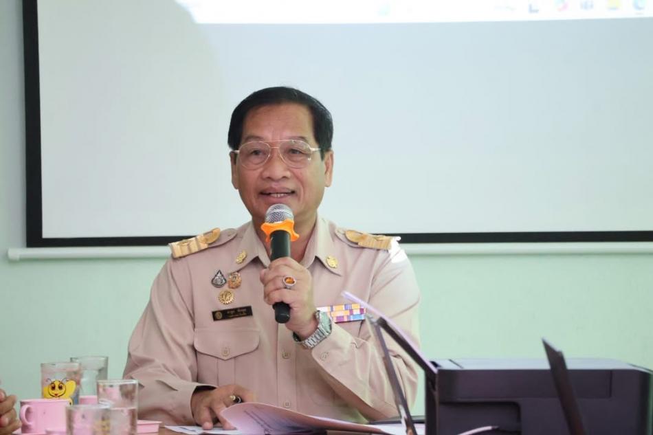 ร่วมประชุมเพื่อนำเสนอประเมิน ประกวดตำบลจัดการสุขภาพ หมู่บ้านจัดการสุขภาพ(หมู่บ้าน โรงเรียน และตำบลจัเการสุขภาพ) และองค์กร อสม. สร้างสุขภาพ รู้ตน ลดเสี่ยง ลดโรค ปรับเปลีายนพฤติกรรมด้านโรคไม่ติดต่อเรื้อรัง (NCDs) ด้วยกลไกล อสม. ปีงบประมาณ 2568